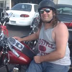 Lonnie Larson - @lonnie.larson.33 - Instagram
