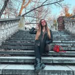 Lonnie Scavotto - @lonniescavotto - Instagram