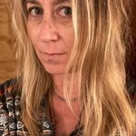 Lora Bartlett - @lora.bartlett - Instagram