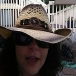 Lori Bradford - @seahawksgurl - Instagram