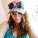 Lora Bradley - @lorabradley19 - Instagram