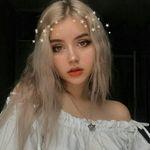 lora - @lora__carter - Instagram