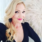 Lora Currie - @driftwood_lifestyle - Instagram