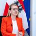 Laura Davidson - Facebook