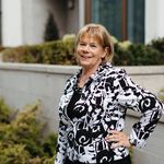 Lorri Eckert Real Estate Agent - @lorrieckertrealestate - Instagram