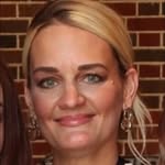 Lora Ewing - @loraewing17 - Instagram