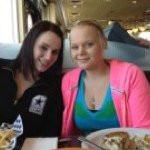 Lora Garrison - @verizonmom - Instagram