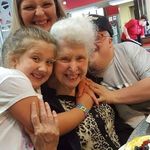 Lora Hall - @prayingmomma20 - Instagram