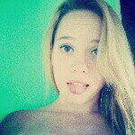 FlaviaA - @lorahartmannn - Instagram