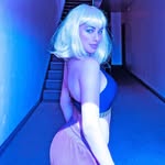 Lora hull - @lora_hull64 - Instagram