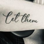 Lora Lowe - @llowe68 - Instagram
