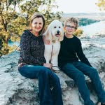 Lori Mayfield - @loriglobetrottermom - Instagram