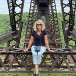 Lori McFarland - @mcf_lora - Instagram