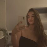 @loraneweryy - Instagram