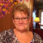 Lori Newell - @lorettaenewell - Instagram