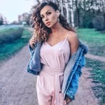 Lora North - @loranorth8 - Instagram