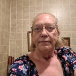 Lora Pharis - @lora.pharis.79 - Instagram