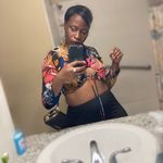 Lora Simmons - @lora.simmons.946 - Instagram