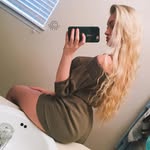 Lora Smith - @lora_smith2000 - Instagram