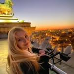 Lora Stoyanova - @thelorast - Instagram