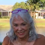 Lorraine Freeman - @applepie00718 - Instagram