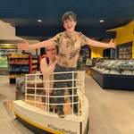 Lorraine Morrow - @lolly8catz - Instagram