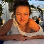 Lauren Stein - @laurenfromthenorth - Instagram