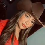 Isa Lorena  - @lorena.bella018 - Instagram