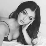 💕𝐿𝑜𝓇𝑒𝓃 𝒢𝓇𝒶𝓎 𝐵𝑒𝑒𝒸𝒽࿐·˖✶ - @lorenxir - Instagram