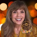 Lorena Hampton - @hivemenopauseguide - Instagram