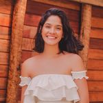 Lorena Rezack | Social Media - @lorenarezack - Instagram