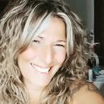 Lorena Toro Emprendedora Empoderamiento Toro - @lorenacuerpoyalma - Instagram