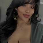 Lorena Lambert - @bbylori77 - Instagram