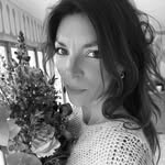 Loren Lewis Cole - @lorenlewiscolejewellery - Instagram