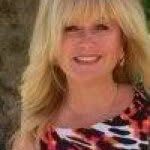 Lorene Plummer - @nyourcourtwife - Instagram
