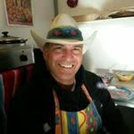 Lorenzo Serna - @amigos.cantina - Instagram