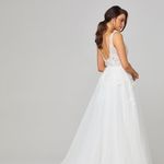 Loretta Adams - @lorettaadamsbridal - Instagram