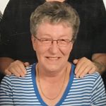 Loretta Carruthers - @crazycheermom_ - Instagram