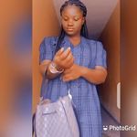 Lotty Blinks - @cobbinaloretta2021 - Instagram