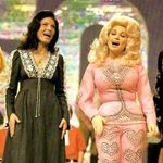 dolly parton and loretta lynn - @fam_of__loretta_lynn__dolly_21 - Instagram