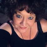 Loretta - @lorettafaircloth - Instagram