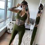 loretta Hinton - @lorettahinton_6 - Instagram