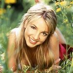 Loretta Martin - @loretta.m.artin - Instagram