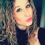 Loretta Martin - @loretta.martin27 - Instagram