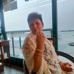 Loretta Martinelli - @loretta.martinelli.5 - Instagram