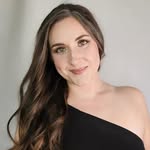 Lorey Smith - @mssmithmanaged - Instagram