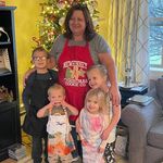 @lori_acker_mewhinney - Instagram