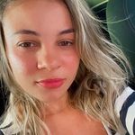 Lorena Almeida - @lorialmeida - Instagram
