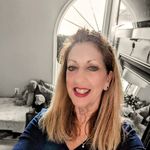 Lori Winfield Angus Gravel - @lorigravel - Instagram