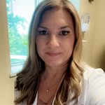 Lori Arroyo - @loriaarroyo - Instagram